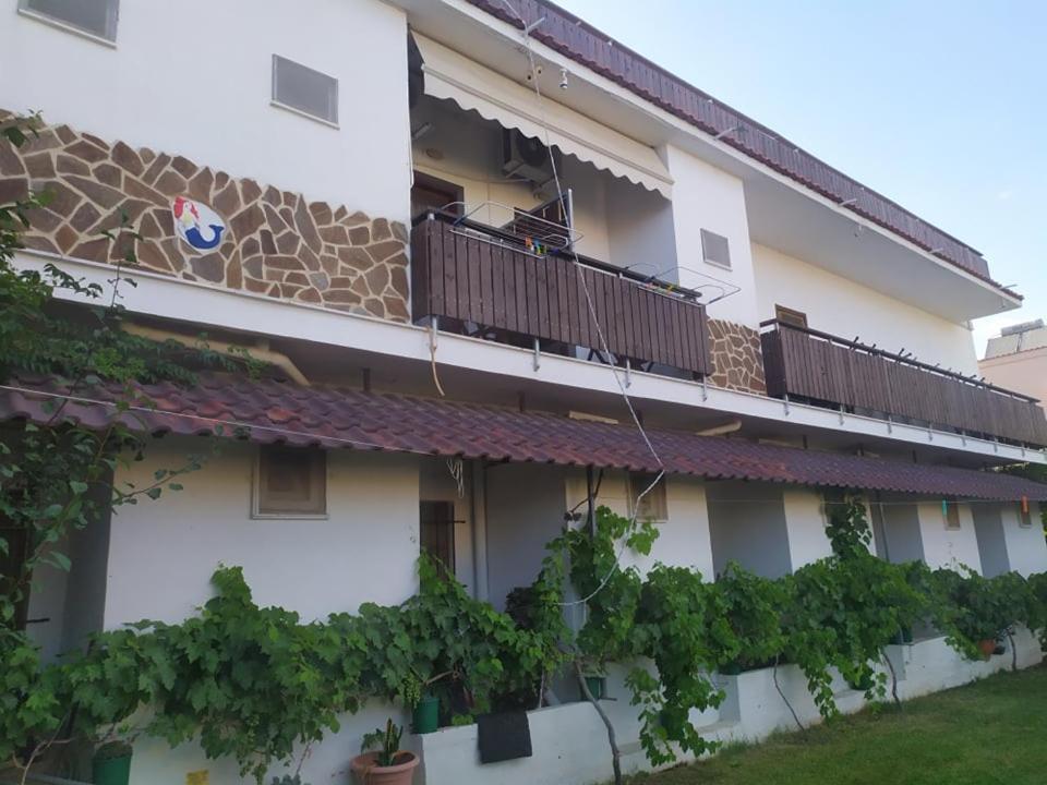 Hotel Paralia Nea Karvali Exterior foto